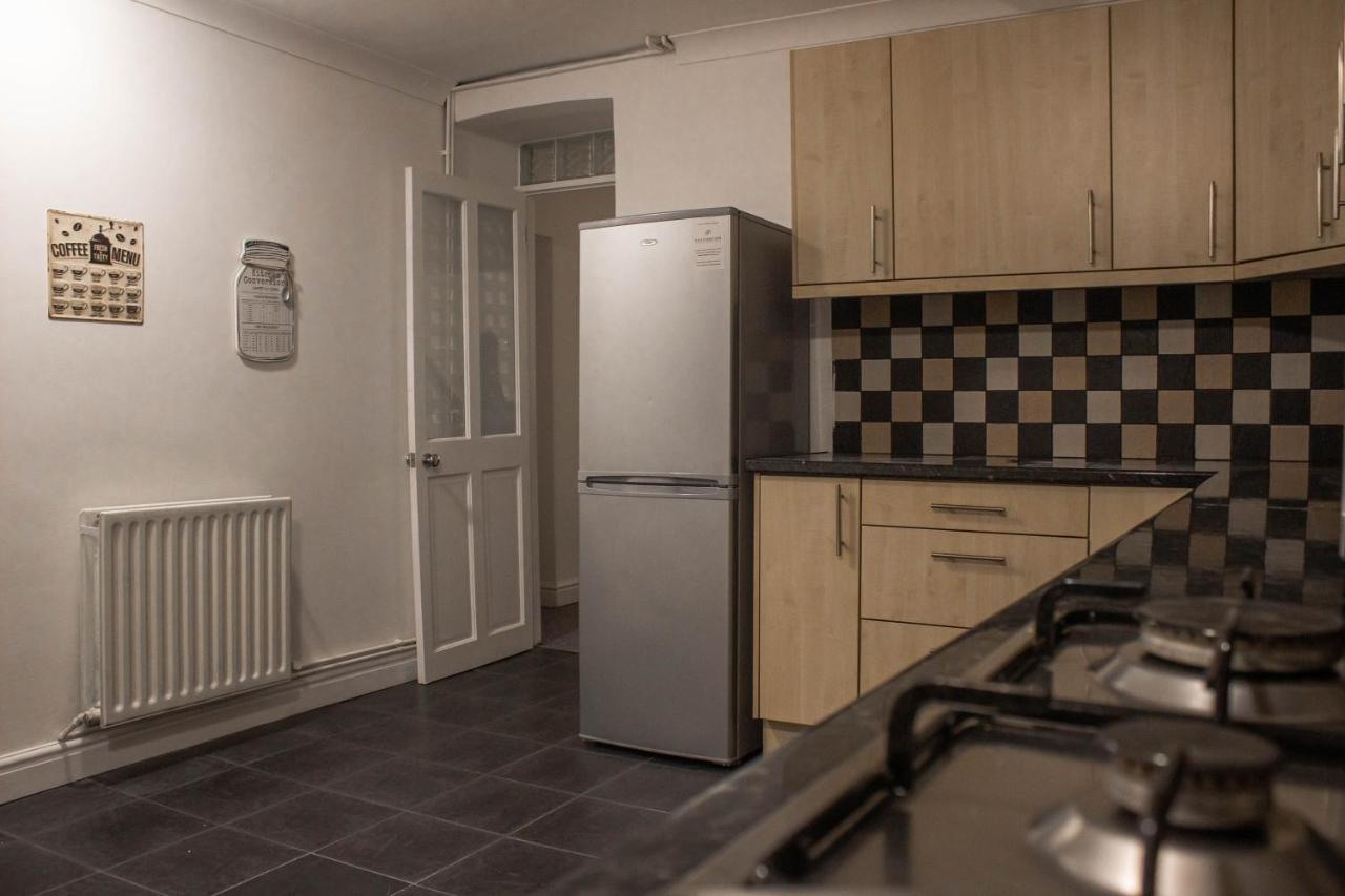 Appartement Business Friendly 3br - King Size Beds & Centrally Located