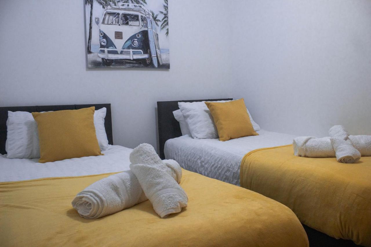 Business Friendly 3br - King Size Beds & Centrally Located Appartement Swansea